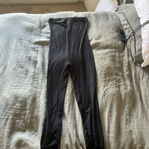 *MUST GO CLOSET CLEANOUT* Black jumpsuit